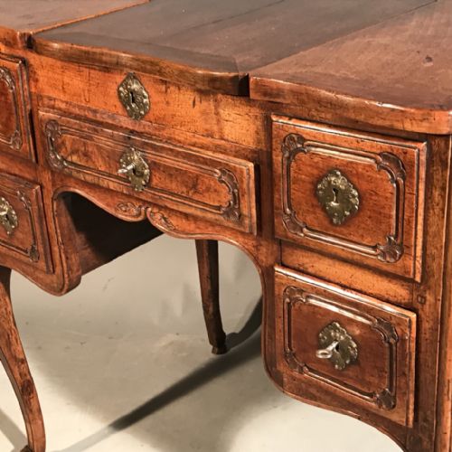 RARE EARLY C19TH LIFT TOP DRESSING TABLE IN OAK - ADDITIONAL PHOTO 3