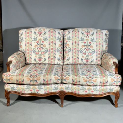 GENEROUS FRENCH 2 SEATER SOFA - ADDITIONAL PHOTO 5