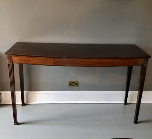 SLIGHT BOW FRONTED GEORGIAN STYLE SERVER TABLE - ADDITIONAL PHOTO 3