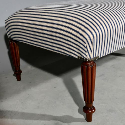 GEORGIAN FOOTSTOOL WITH TICKING FABRIC - ADDITIONAL PHOTO 3