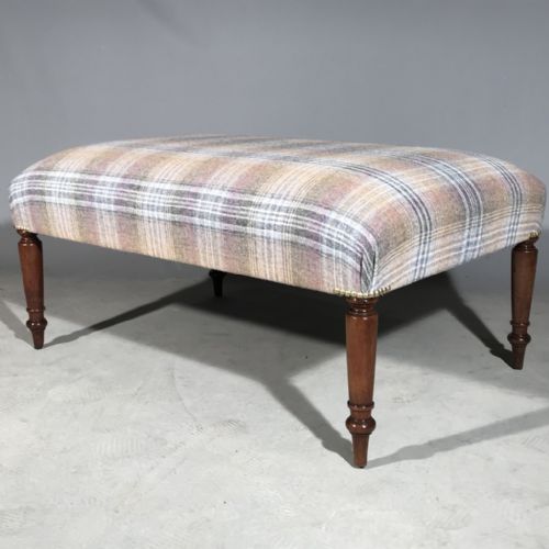 victorian centre footstool in tartan plaid - CATEGORY: ANTIQUE STOOLS - DATED 19TH CENTURY