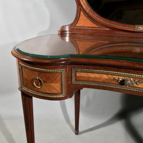 LARGE FRENCH DRESSING TABLE - ADDITIONAL PHOTO 1