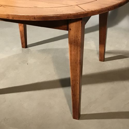 ROUND FRENCH OAK EXTENDING TABLE - ADDITIONAL PHOTO 4