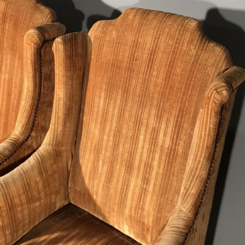 QUALITY PAIR OF WING BACK ARMCHAIRS - ADDITIONAL PHOTO 1