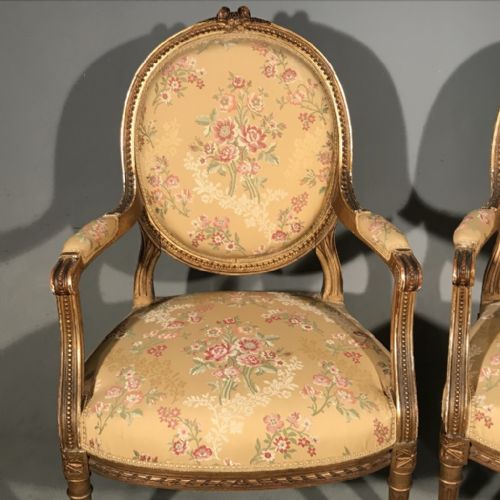 PAIR OF C19TH GILT ARMCHAIRS - ADDITIONAL PHOTO 5