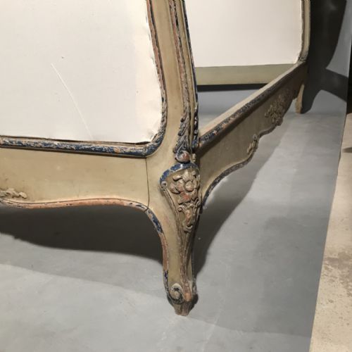 IMPRESSIVE FRENCH KINGSIZE PAINTED BED - ADDITIONAL PHOTO 5