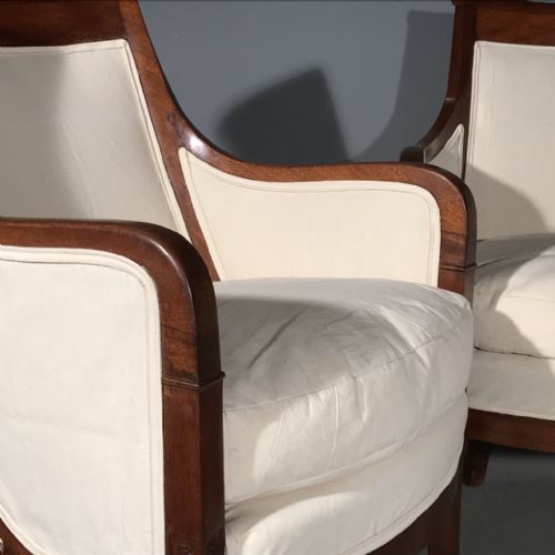 SUPERB PAIR OF FRENCH EMPIRE TUB ARMCHAIRS NEWLY UPHOLSTERED - ADDITIONAL PHOTO 5