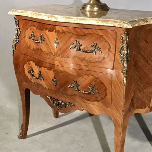 SMALL FRENCH MARQUETRY CHEST OF DRAWERS - ADDITIONAL PHOTO 4