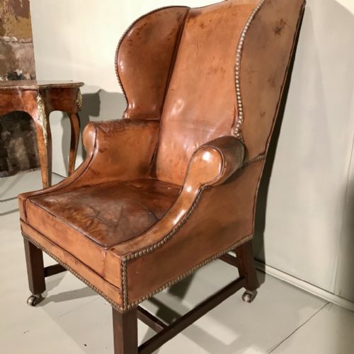 SUPERB VICTORIAN LEATHER WING ARMCHAIR - ADDITIONAL PHOTO 4