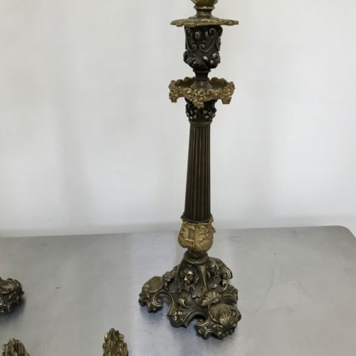 PAIR OF GILT BRONZE CONVERTING CANDELABRA CANDLESTICKS - ADDITIONAL PHOTO 2