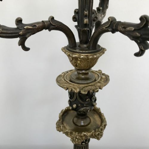 PAIR OF GILT BRONZE CONVERTING CANDELABRA CANDLESTICKS - ADDITIONAL PHOTO 6