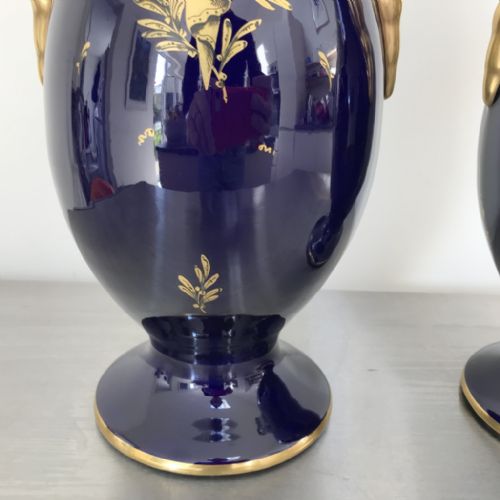 LARGE PAIR OF FRENCH JP COBALT BLUE AND GILDED VASES - ADDITIONAL PHOTO 3