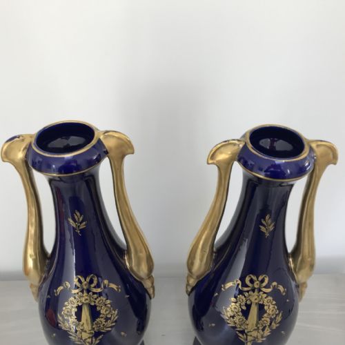 LARGE PAIR OF FRENCH JP COBALT BLUE AND GILDED VASES - ADDITIONAL PHOTO 8