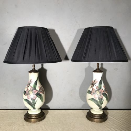 pair of french floral painted glass lamps - CATEGORY: ANTIQUE GLASS - DATED 1920