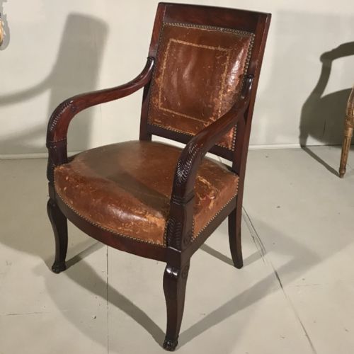 EARLY C19TH FRENCH LEATHER DESK CHAIR IN EMPIRE STYLE - ADDITIONAL PHOTO 1