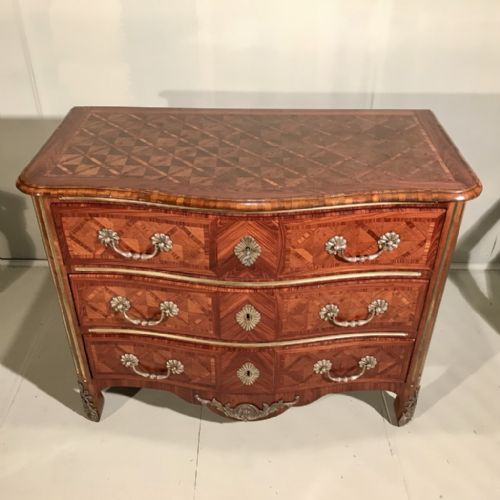 FRENCH KINGWOOD PARQUETRY SERPENTINE COMMODE CHEST OF DRAWERS - ADDITIONAL PHOTO 13