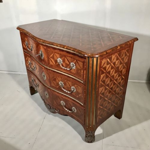 FRENCH KINGWOOD PARQUETRY SERPENTINE COMMODE CHEST OF DRAWERS - ADDITIONAL PHOTO 10