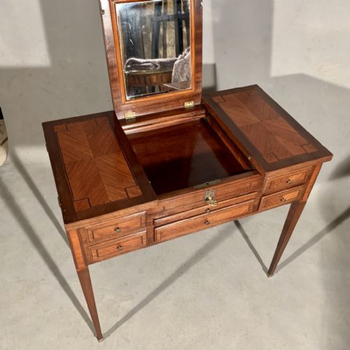 FRENCH DRESSING TABLE WITH LIFT MIRROR - ADDITIONAL PHOTO 1