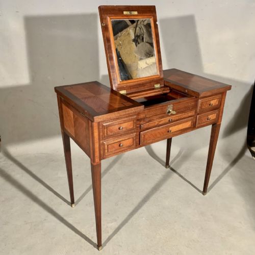 FRENCH DRESSING TABLE WITH LIFT MIRROR - ADDITIONAL PHOTO 4