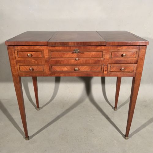 FRENCH LOUIS XVI STYLE HINGED TOP DRESSING TABLE - ADDITIONAL PHOTO 2