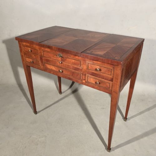 FRENCH LOUIS XVI STYLE HINGED TOP DRESSING TABLE - ADDITIONAL PHOTO 5