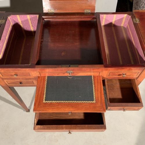 FRENCH LOUIS XVI STYLE HINGED TOP DRESSING TABLE - ADDITIONAL PHOTO 9
