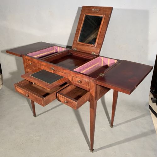 FRENCH LOUIS XVI STYLE HINGED TOP DRESSING TABLE - ADDITIONAL PHOTO 10