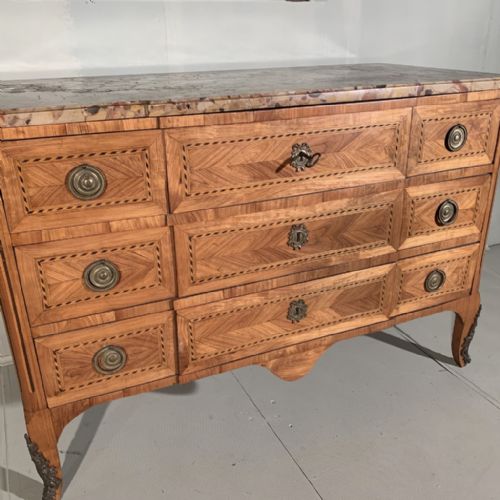 EARLY C19TH FRENCH COMMODE WITH BRECHE D'ALEP MARBLE - ADDITIONAL PHOTO 5