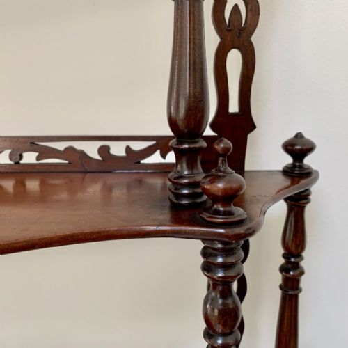 FINE SET OF FREESTANDING OR HANGING SHELVES IN MAHOGANY - ADDITIONAL PHOTO 6