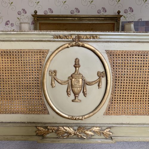5' KINGSIZE FRENCH PAINT AND GILT CANE BED - ADDITIONAL PHOTO 2