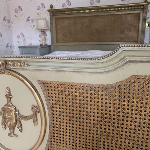 5' KINGSIZE FRENCH PAINT AND GILT CANE BED - ADDITIONAL PHOTO 6