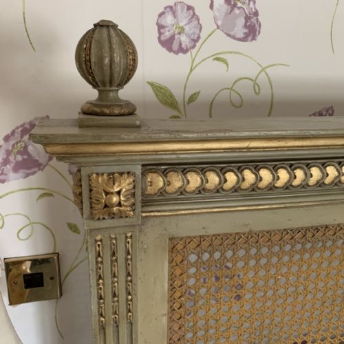 5' KINGSIZE FRENCH PAINT AND GILT CANE BED - ADDITIONAL PHOTO 9