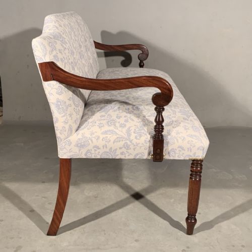 REGENCY 2 SEATER WINDOW SEAT - ADDITIONAL PHOTO 1