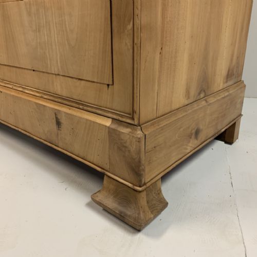 BLEACHED CHERRY WOOD COMMODE WITH MARBLE TOP - ADDITIONAL PHOTO 7