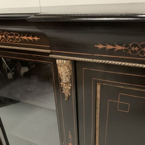 QUALITY BLACK LACQUERED BREAKFRONT CREDENZA - ADDITIONAL PHOTO 9