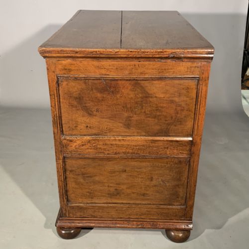 C17TH OAK GEOMETRIC CHEST OF DRAWERS - ADDITIONAL PHOTO 5