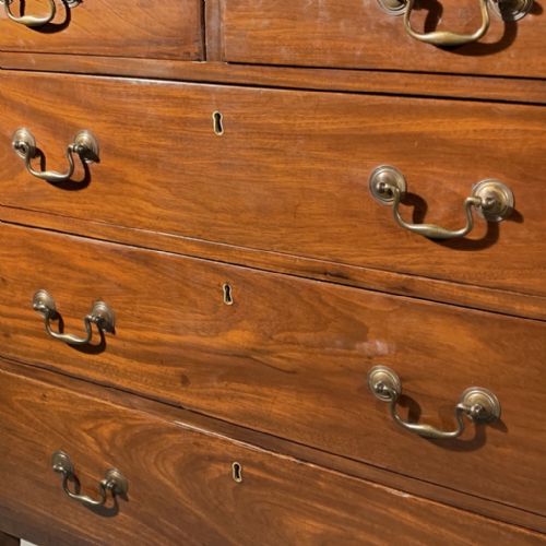 REGENCY 2 OVER 3 SMALL CHEST OF DRAWERS - ADDITIONAL PHOTO 2