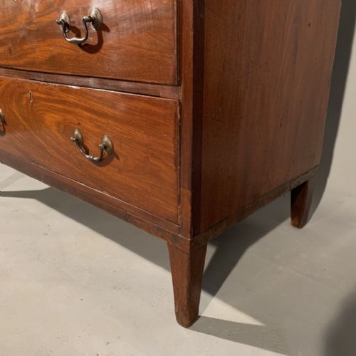 REGENCY 2 OVER 3 SMALL CHEST OF DRAWERS - ADDITIONAL PHOTO 4