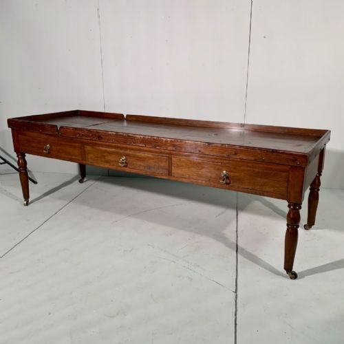 large c19th coffee table with gallery top - CATEGORY: ANTIQUE FURNITURE - DATED 19TH CENTURY