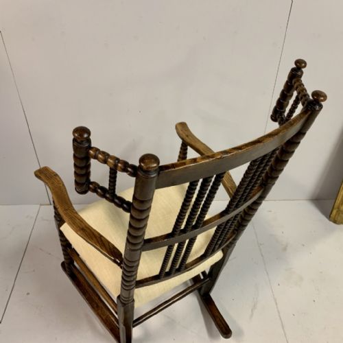 LATE C19TH OAK BOBBIN ROCKING CHAIR - ADDITIONAL PHOTO 4