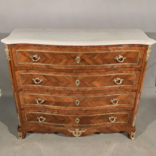 VERY FINE FRENCH SERPENTINE LOUIS XV COMMODE WITH MARBLE TOP - ADDITIONAL PHOTO 13