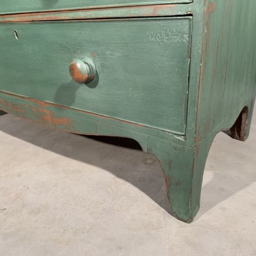 PAINTED GEORGIAN CHEST OF DRAWERS - ADDITIONAL PHOTO 5