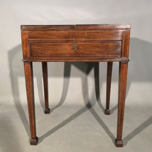 GENTLEMANS VANITY TABLE STAMPED GILLOWS - ADDITIONAL PHOTO 5