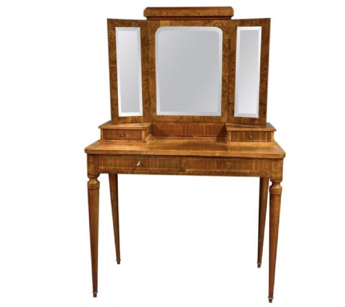 burr walnut and mahogany dressing table - CATEGORY: ANTIQUE DRESSING TABLES - DATED 1920