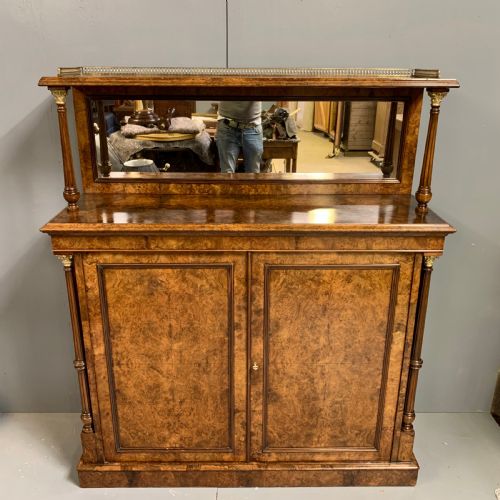 VERY FINE BURR WALNUT TWO DOOR CABINET WITH MIRROR BACK - ADDITIONAL PHOTO 2