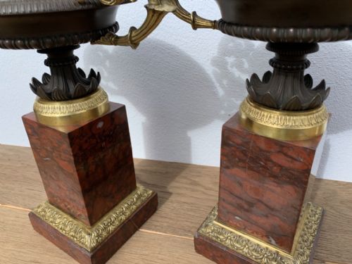 PAIR OF EARLY C19TH FRENCH EMPIRE GILT BRONZE TAZZAS - ADDITIONAL PHOTO 12