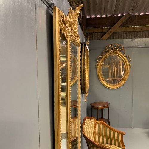 LARGE FRENCH GILT MARGIN FRAME MIRROR 66'' - ADDITIONAL PHOTO 7