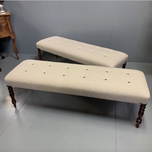 PAIR OF 5' REGENCY BUTTONED LONG STOOLS IN A TICKING STRIPE - ADDITIONAL PHOTO 3