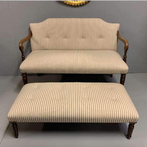 REGENCY 2 SEATER WINDOW SEAT WITH MATCHING STOOL - ADDITIONAL PHOTO 2
