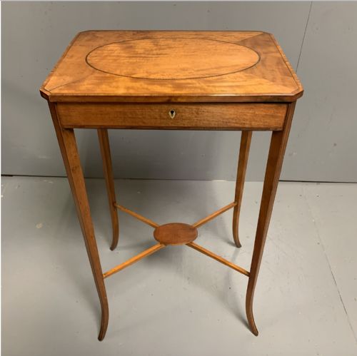 edwardian satinwood inlaid occasional table - CATEGORY: ANTIQUE TABLES - DATED EDWARDIAN